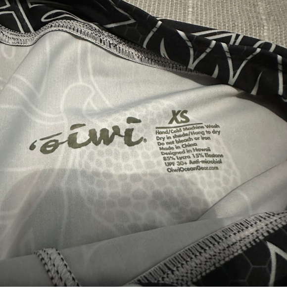 Oiwi ocean Ulu Wahine Compression
Leggings Hawaii print workout - Picture 5 of 8